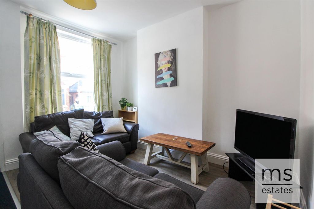 Property photo 1 of 21 Img_2575_1.Jpg
