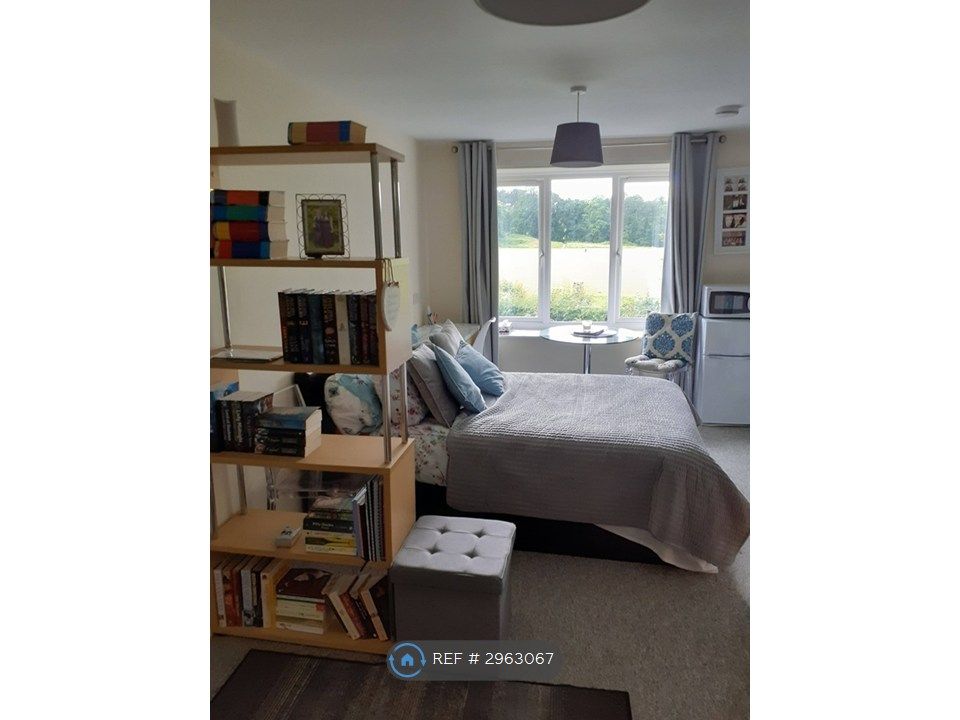 Property photo 3 of 12