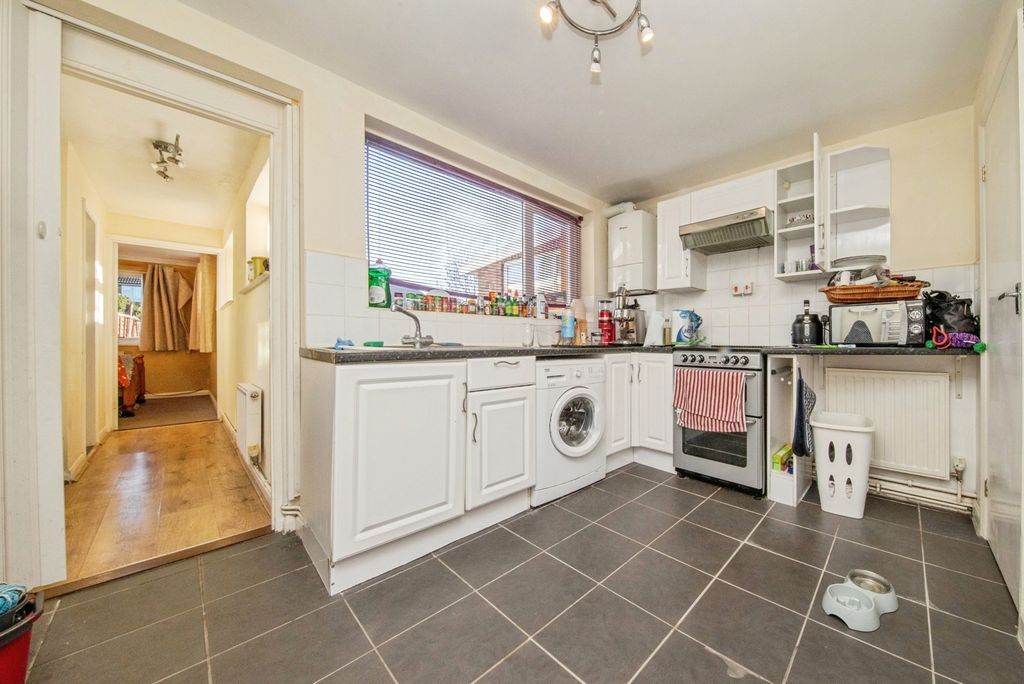 Property photo 2 of 9 Pbox-Img.Jpg