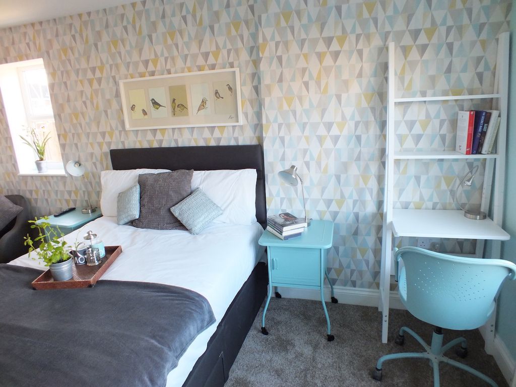 Property photo 3 of 13