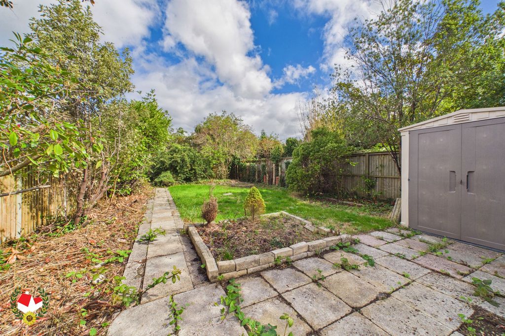 Property photo 3 of 13