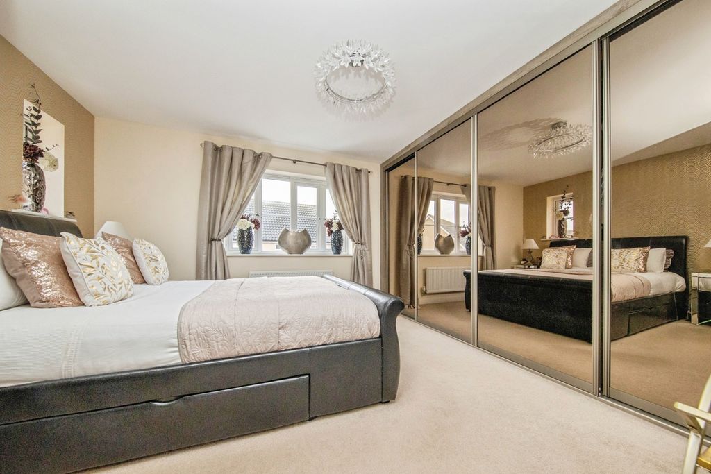 Property photo 1 of 26 Photo