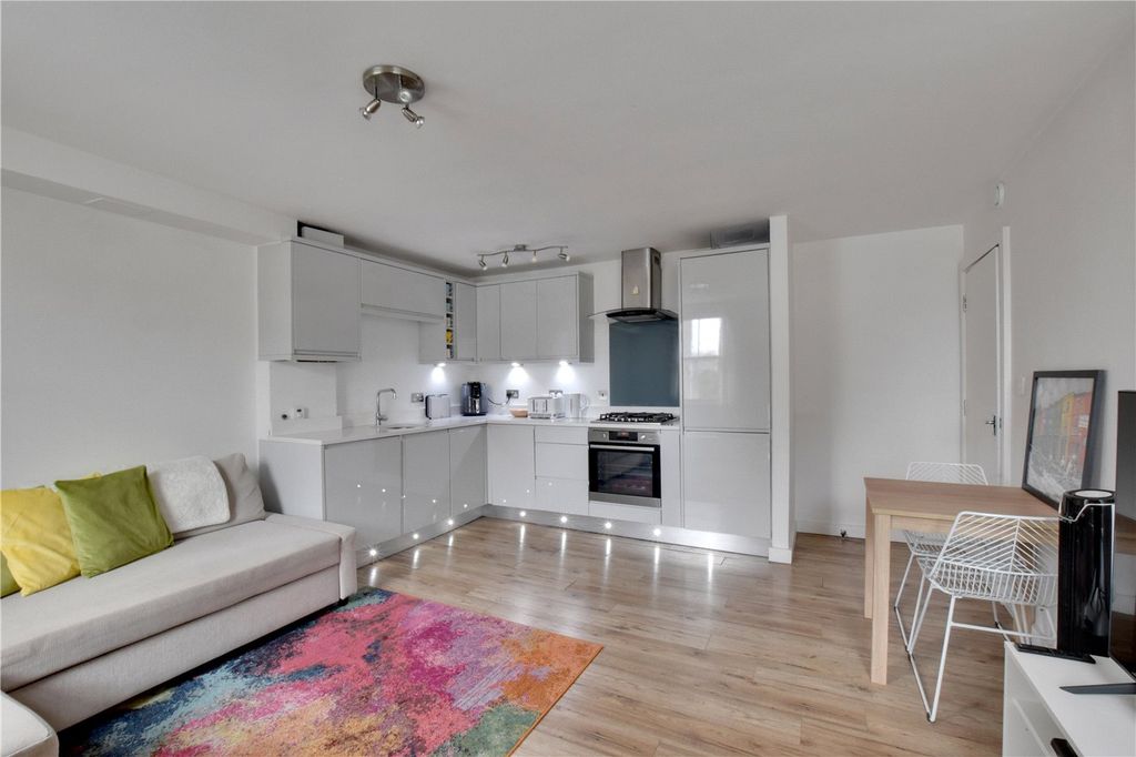 Property photo 2 of 10 Picture No. 07