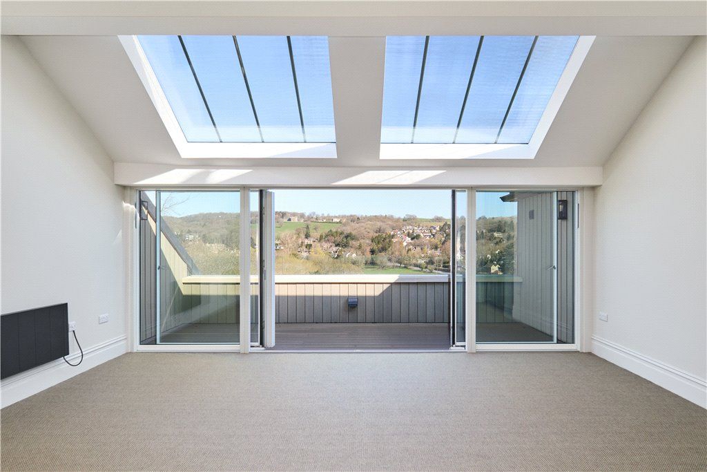 Property photo 1 of 20 Sense Of Space