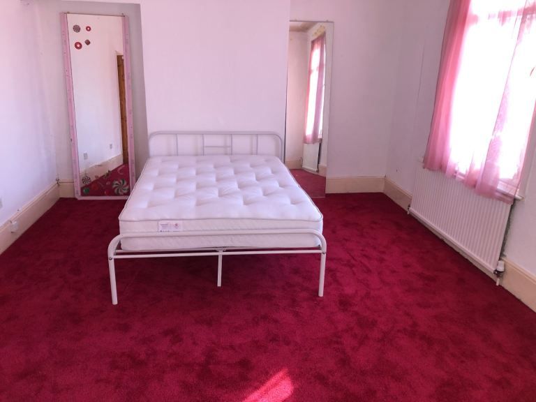 Property photo 1 of 2