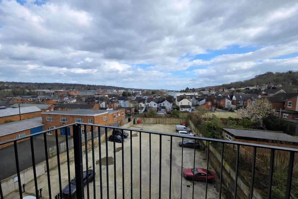 Property photo 2 of 5 Balcony