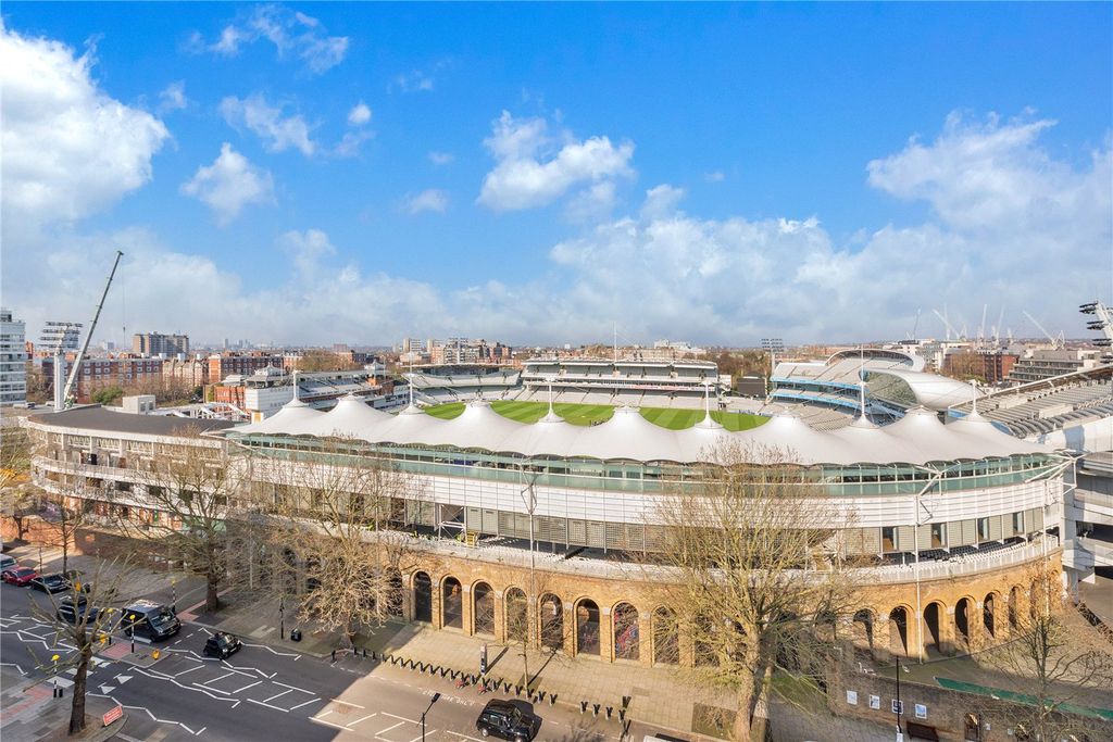 Property photo 3 of 16 Picture No. 32