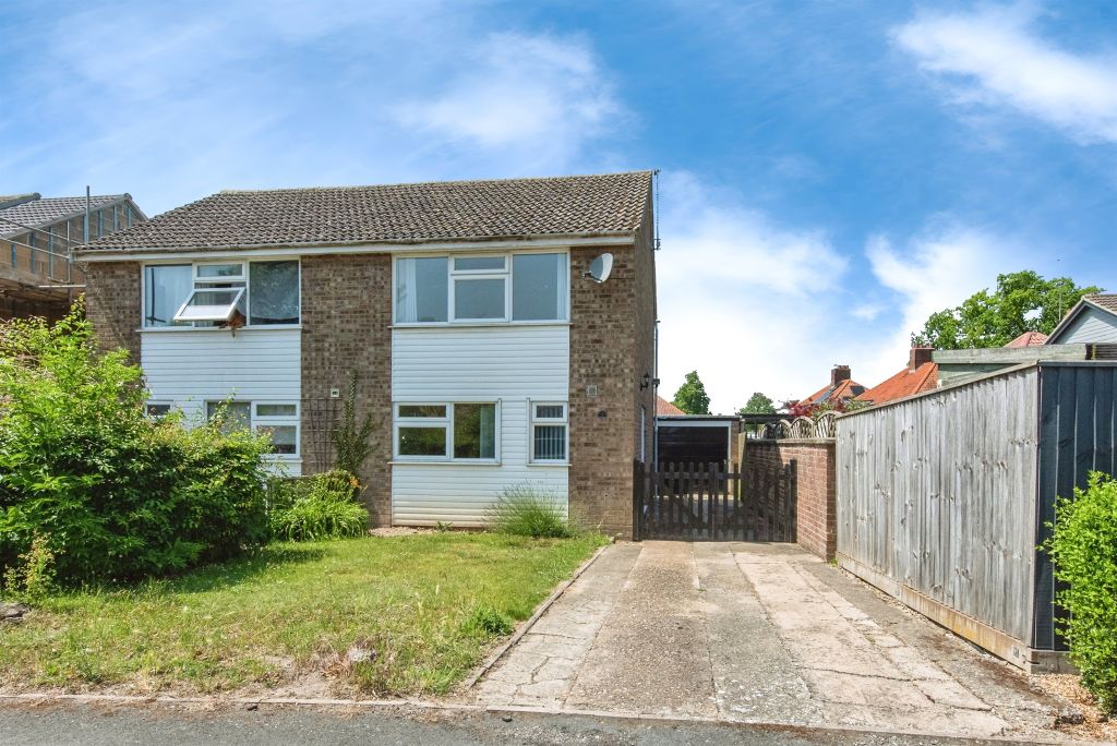 Property photo 1 of 17