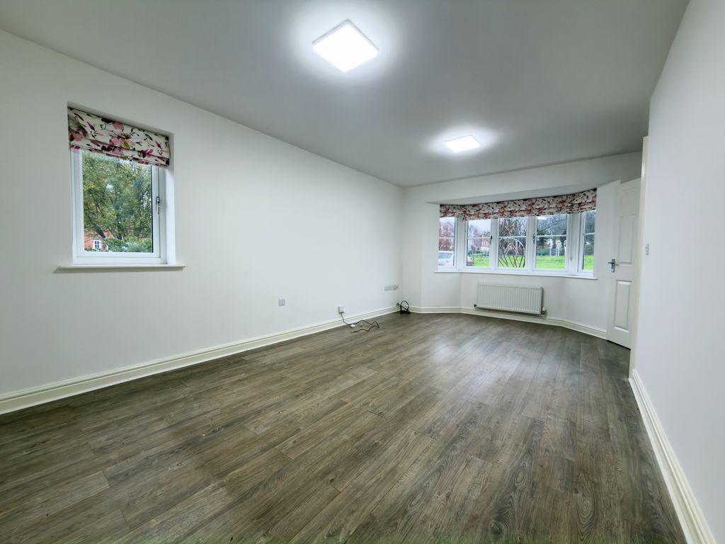 Property photo 3 of 18 1747101E709201270B1F9d2B3Aedc77E37E7dc67.Jpeg