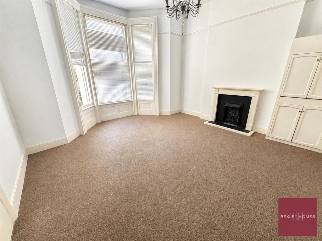 Property photo 2 of 10 File_01m1Kpfca857W1Pqr76H27A3d9.Png