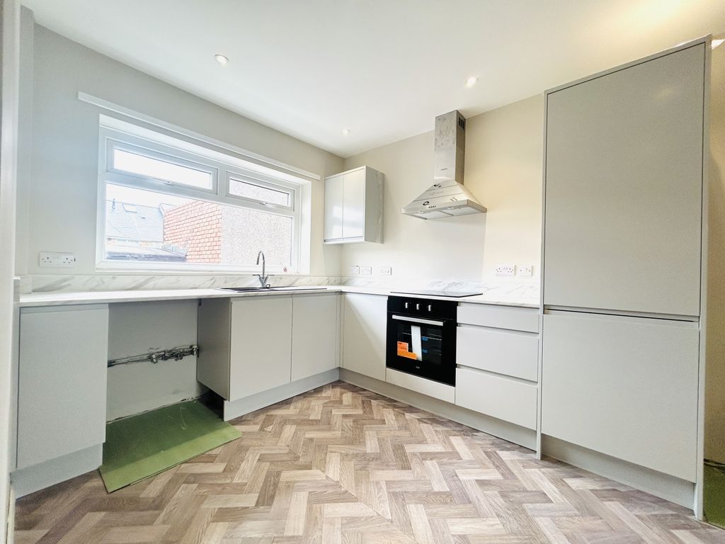 Property photo 3 of 9 Img_3800