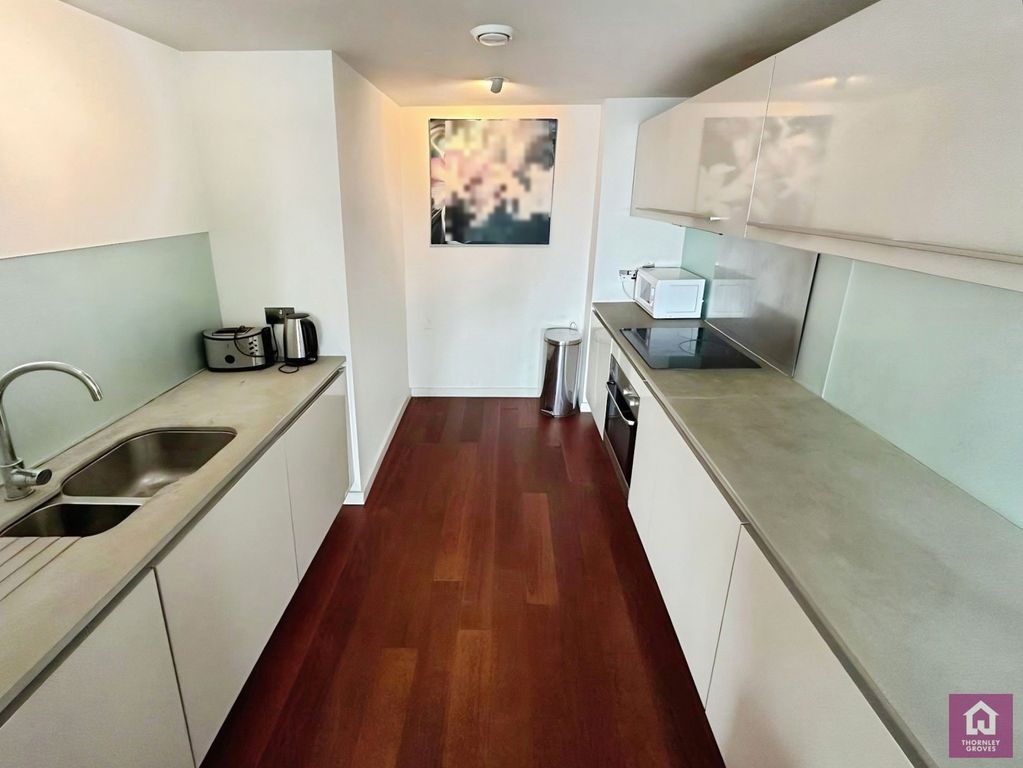 Property photo 2 of 11 Pbox-Img.Jpg