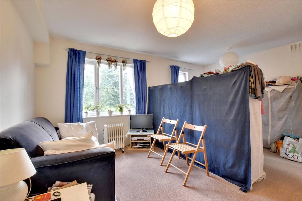 Property photo 2 of 6 Picture No. 07