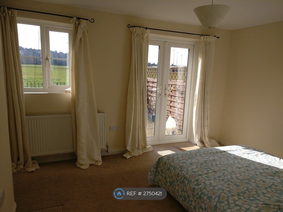 Property photo 3 of 9