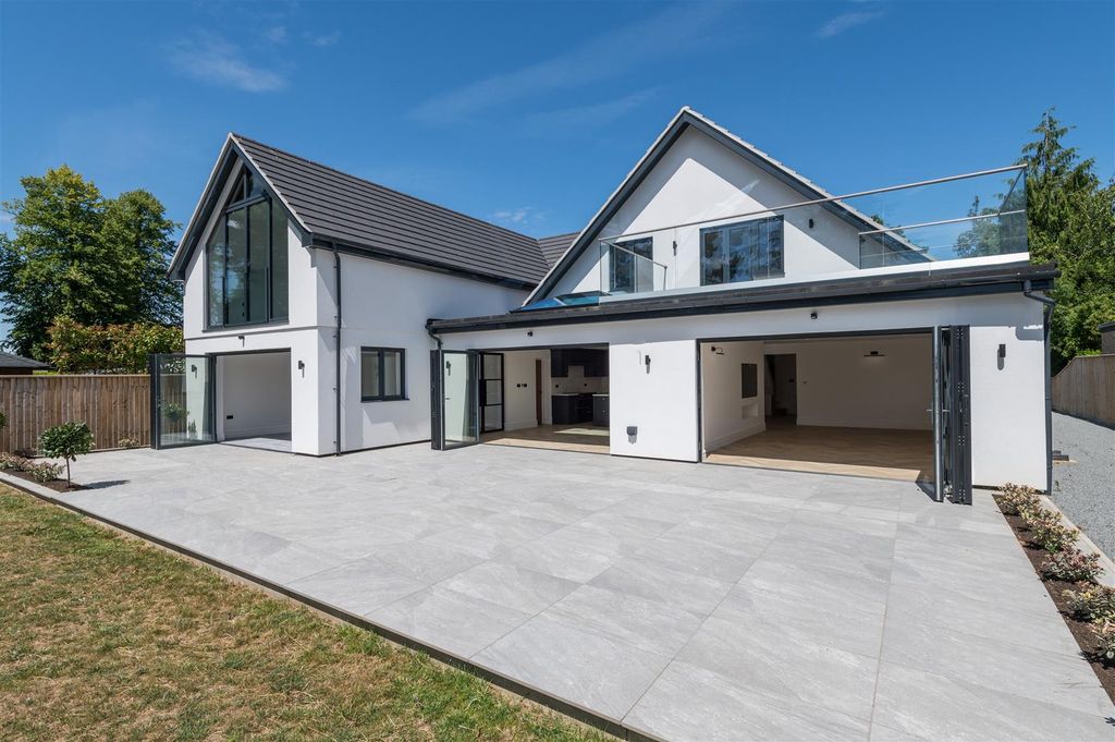 Property photo 1 of 39 No2_62.Jpg