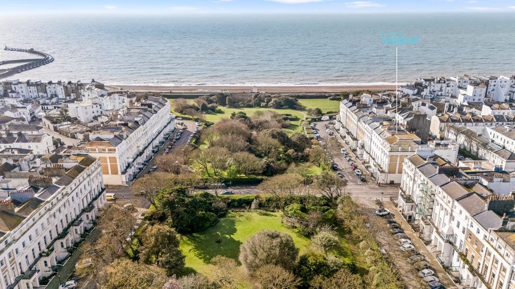 Additional image 49 of 3 bed flat for saleSussex Square, Brighton, East Sussex BN2