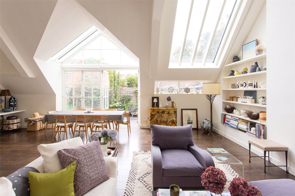 Property photo 2 of 16 Picture No. 41