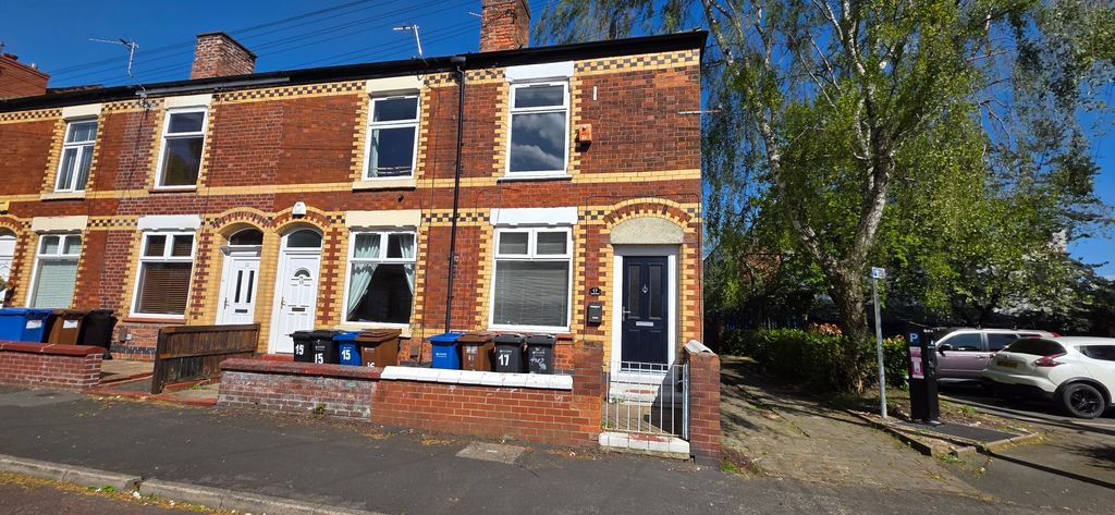 Property photo 2 of 13