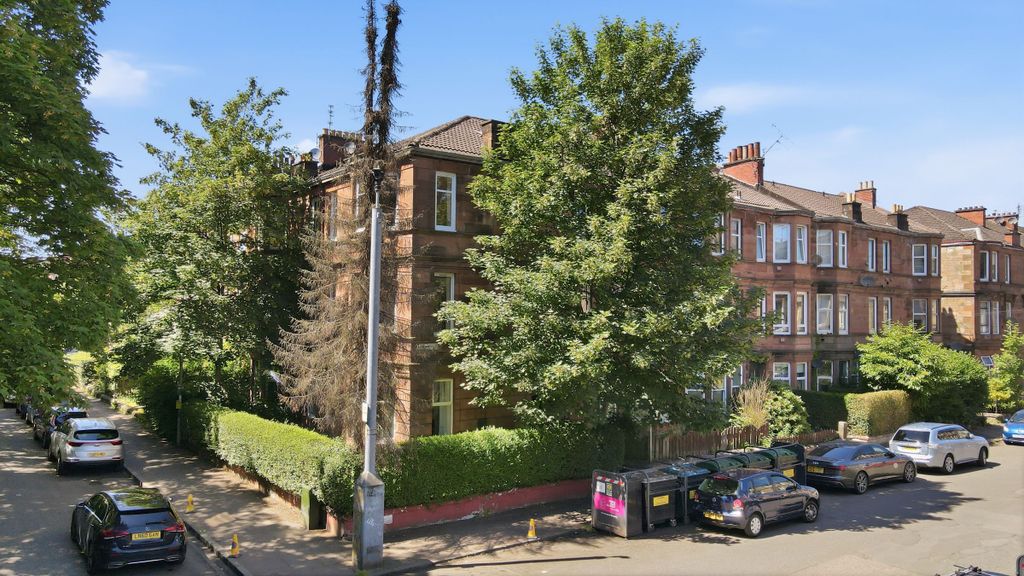 Property photo 2 of 41
