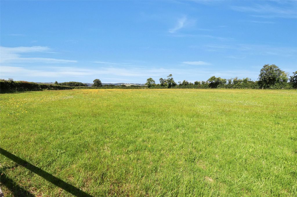 Property photo 2 of 26 Picture No. 09