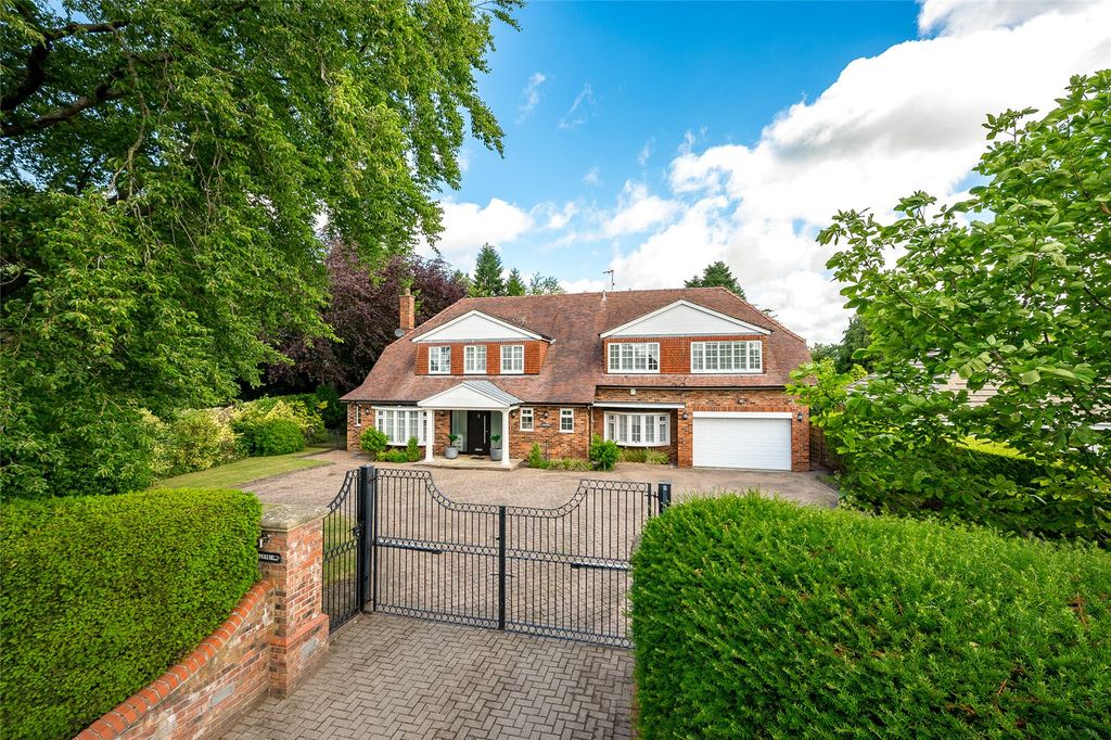 Property photo 1 of 30 41 Heybridge Lane