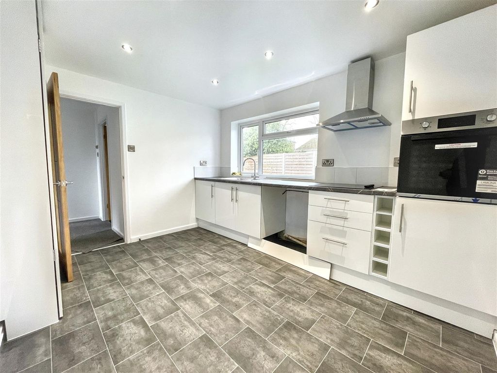 Property photo 3 of 16 Img_1821.Jpg