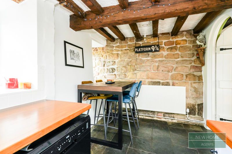 Property photo 3 of 21 Photo 11