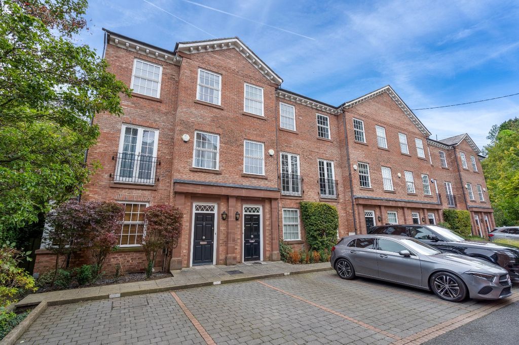 Property photo 1 of 28 Picture No. 04