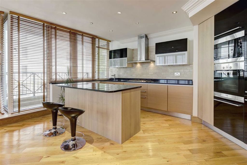 Property photo 3 of 5