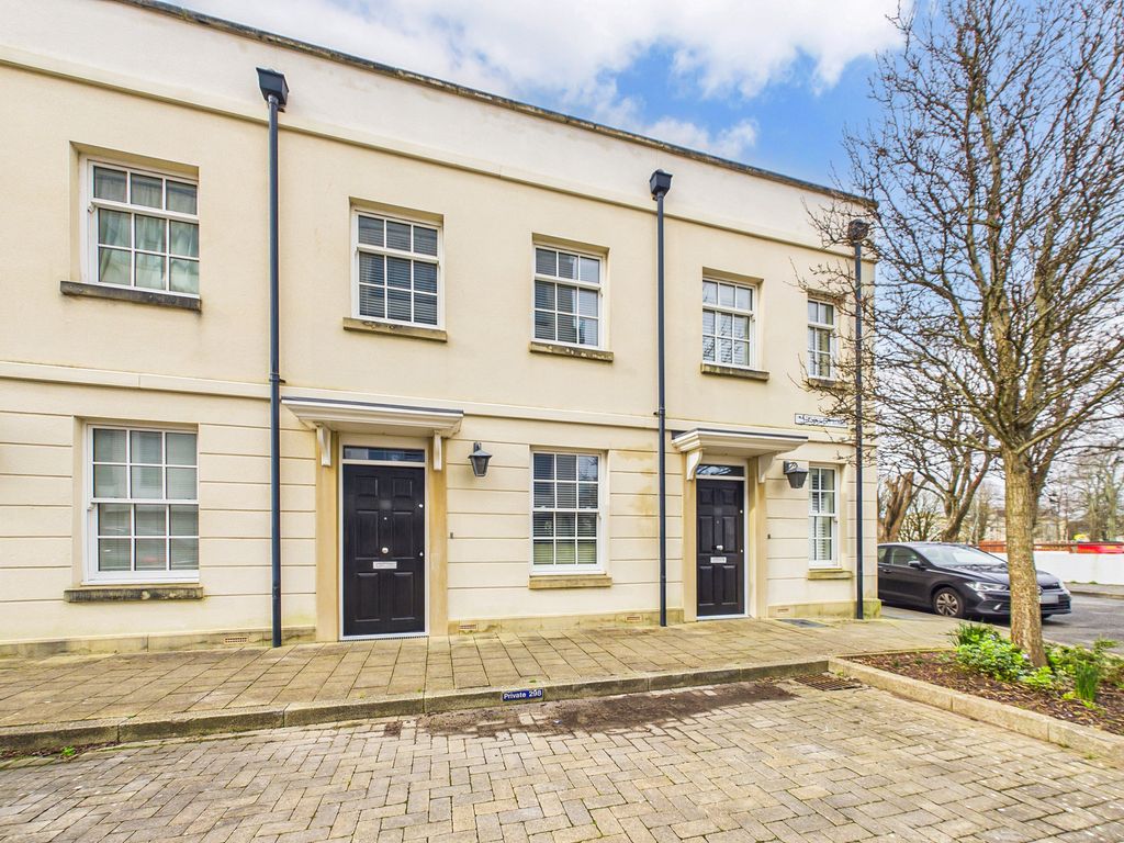 Property photo 1 of 29