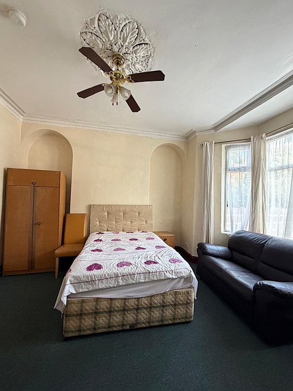 Property photo 2 of 2