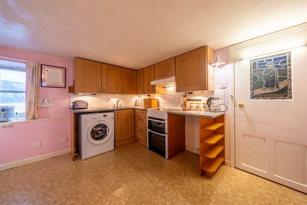 Additional image 9 of 2 bed flat for saleWest Mill Street, Perth PH1