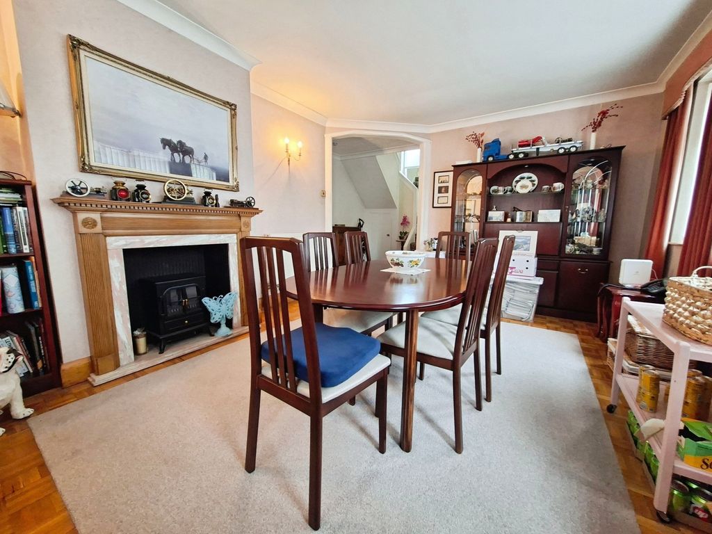 Property photo 2 of 26 Pbox-Img.Jpg