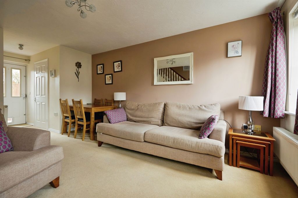 Property photo 3 of 9