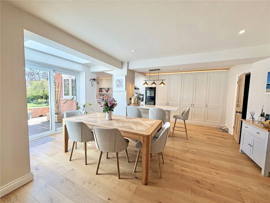 Property photo 3 of 25 Picture 3
