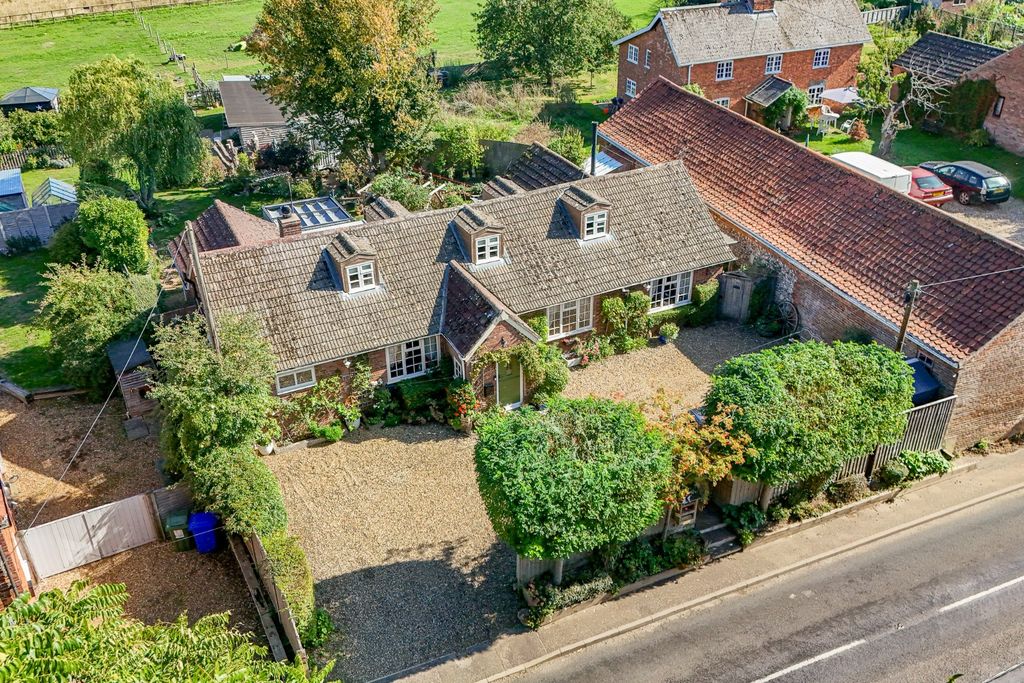 Property photo 1 of 50 5244430