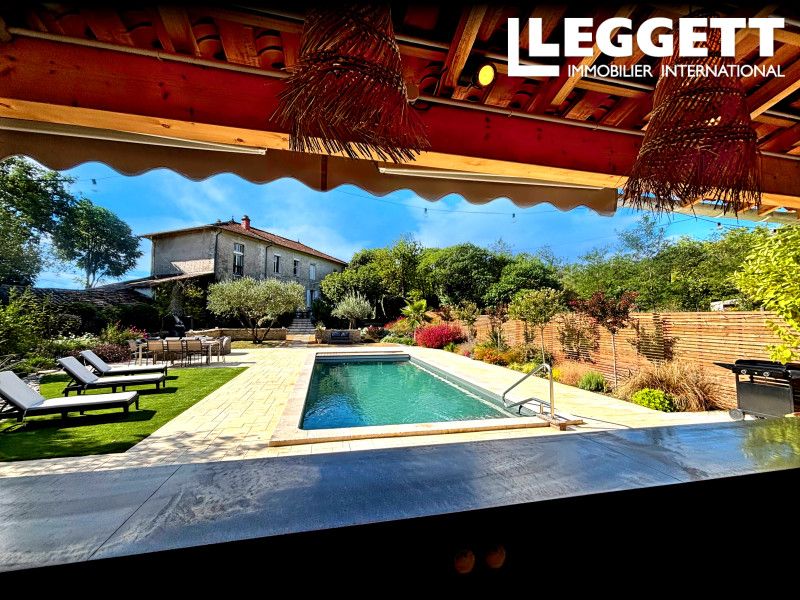 Property photo 2 of 10