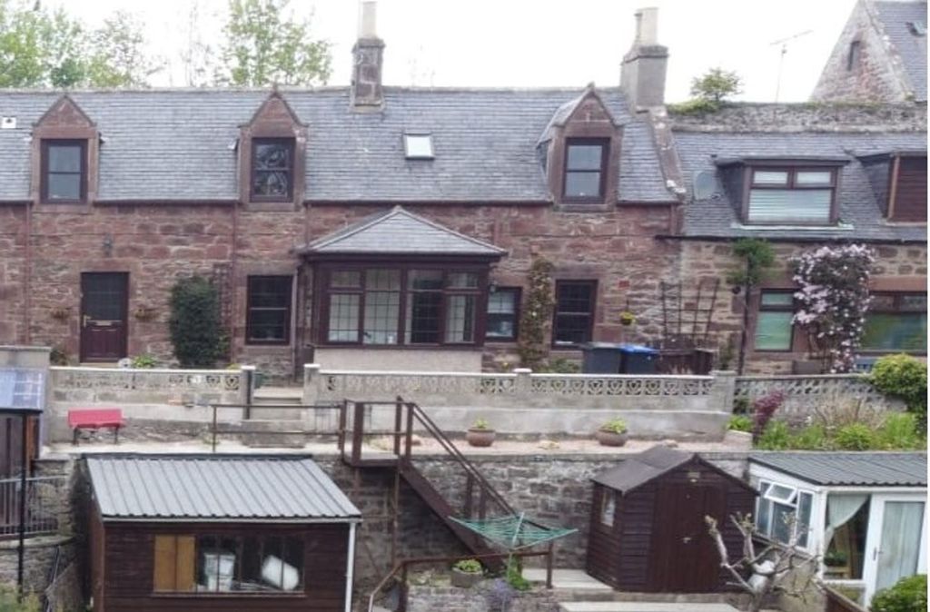 Property photo 1 of 14 The Property