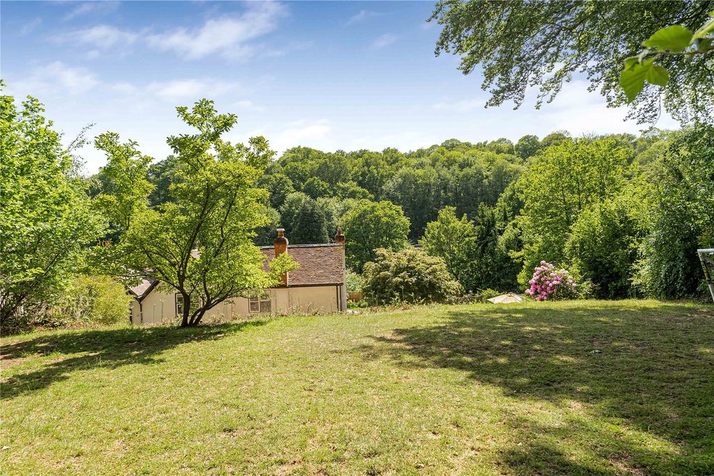 Property photo 3 of 33 Picture No. 27