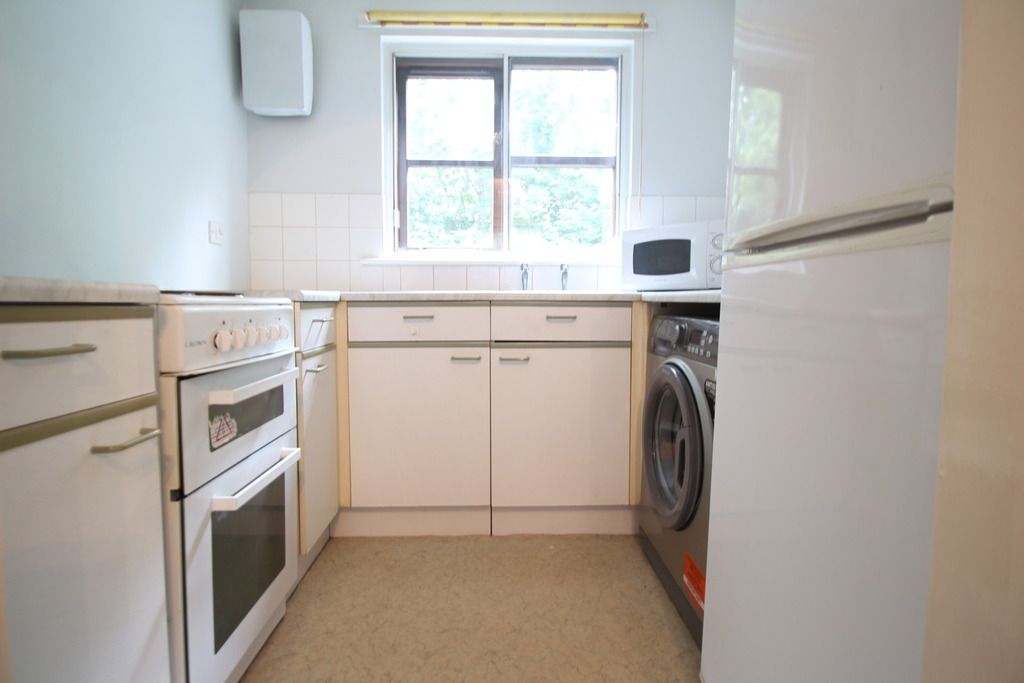 Property photo 3 of 6