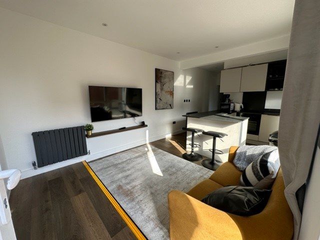 Property photo 2 of 13 Gallery