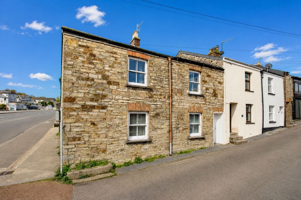 Property photo 1 of 3 Tps Bodmin 01208 74182 2