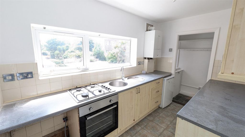 Property photo 2 of 7 Pxl_20250624_135958747.Jpg