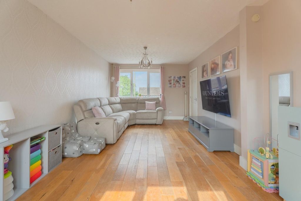 Property photo 2 of 19 Park Road-14.Jpg