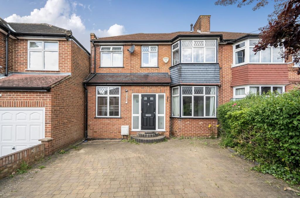 Property photo 1 of 14 Davidson Frost-Wellings, Dfw, Lyon Mead, Stanmore,
