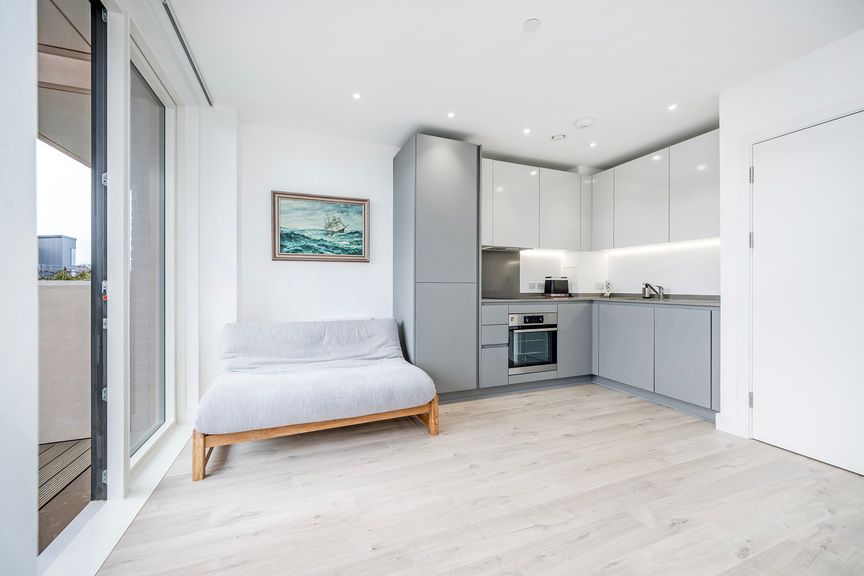 Property photo 2 of 12 53776 Hi Res (7).Jpg