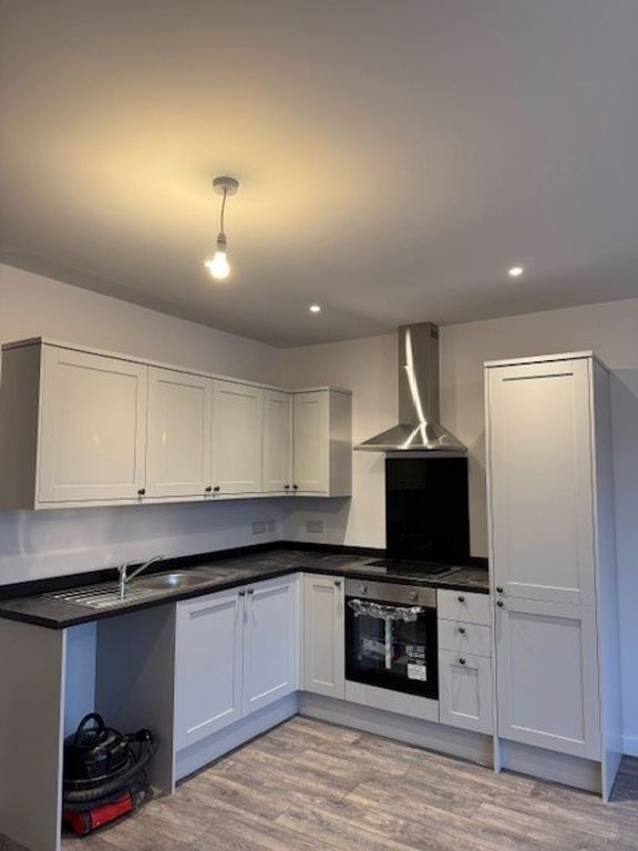 Property photo 2 of 6 Photo 6