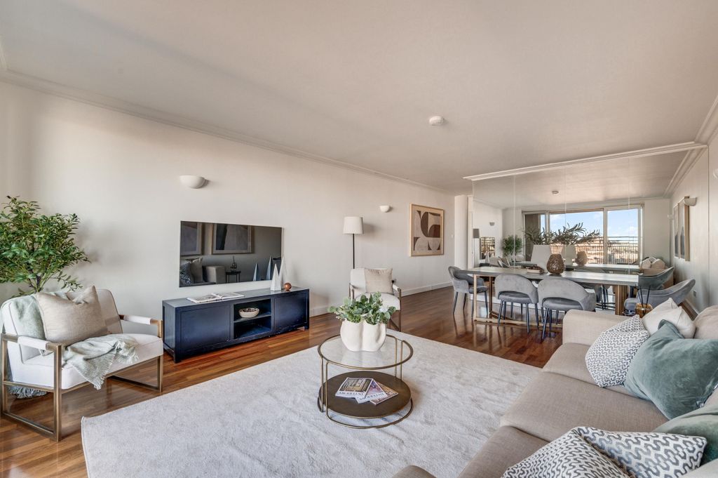 Property photo 3 of 30