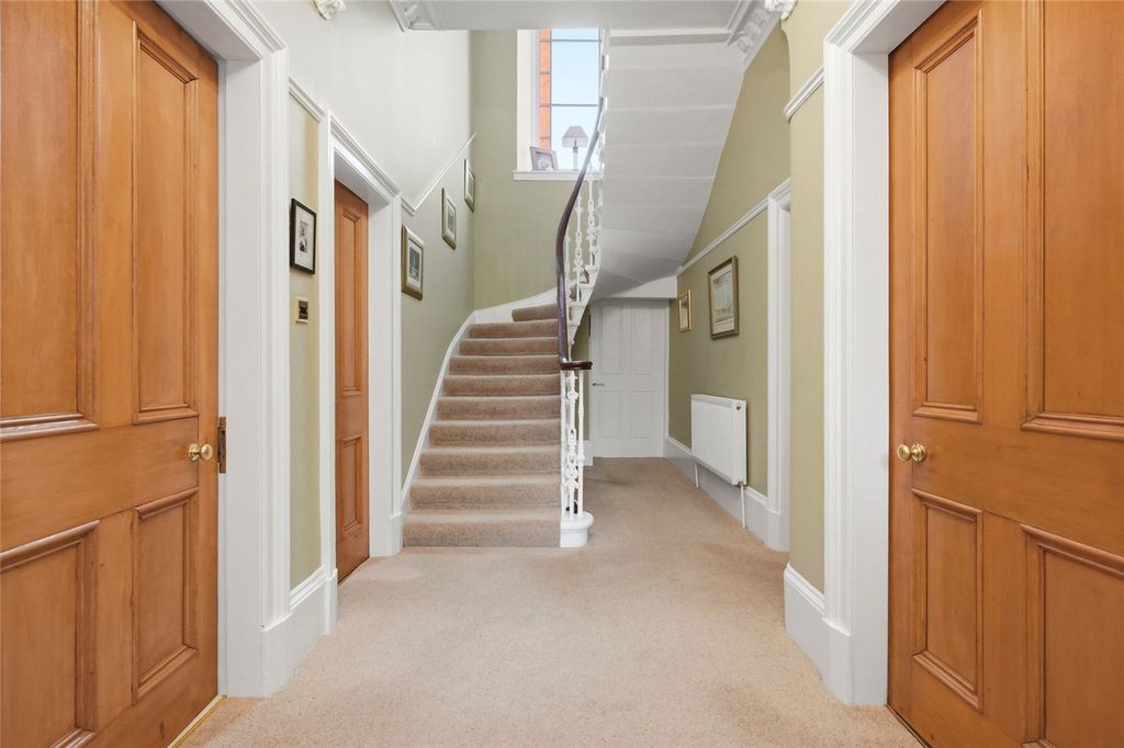 Property photo 3 of 24 Hallway