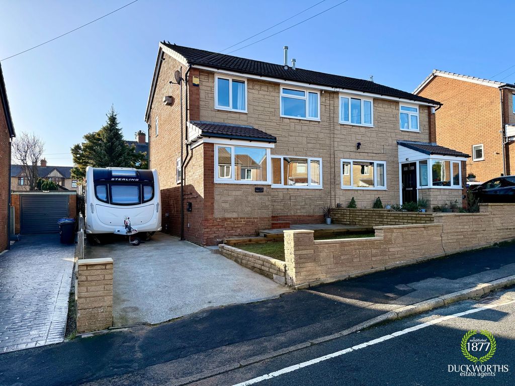 Property photo 1 of 43